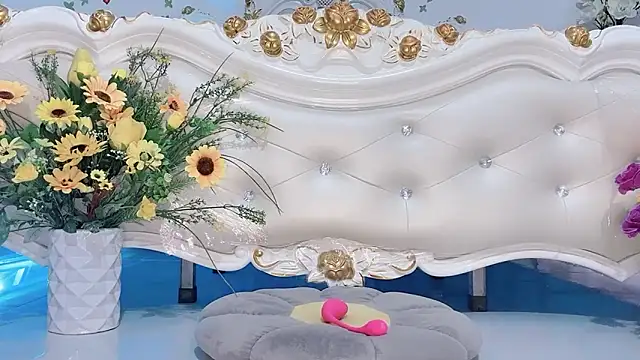   Joy69   online show from February 17, 2026, 9:34 pm