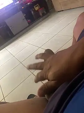 Snapshot of PIROCA-GGGG chatting on October 28, 2025, 10:25 am PIROCA-GGGG online show from October 28, 2025, 10:25 am