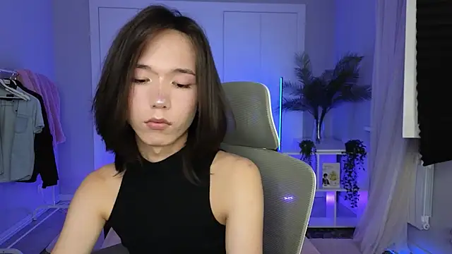 okerriella online show from November 21, 2025, 7:24 pm