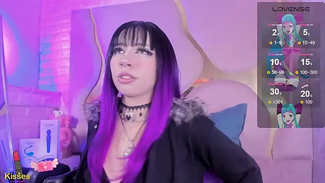 Niina Sissy online show from June 17, 2026, 5:18 am
