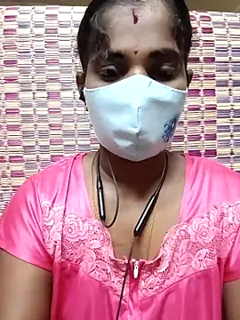 Snapshot of Tamil_Jillu chatting on September 18, 2025, 10:18 am Tamil Jillu online show from September 18, 2025, 10:18 am