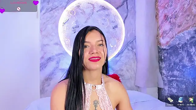 RoxanaBorns  online show from October 10, 2025, 12:28 pm