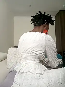 Snapshot of Afrigantia chatting on October 6, 2025, 4:24 am Afrigantia online show from October 6, 2025, 4:24 am