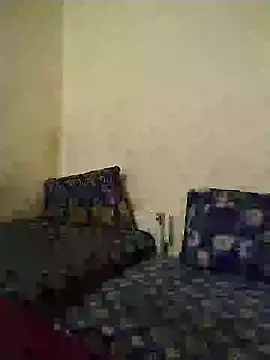 Snapshot of moroooooooo12 chatting on September 19, 2025, 10:41 am moroooooooo12 online show from September 19, 2025, 10:41 am