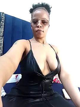 Snapshot of Stacy_Dashh chatting on October 11, 2025, 4:24 am Stacy Dashh online show from October 11, 2025, 4:24 am