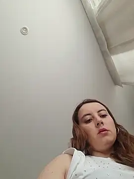 Scarlett Pink Rose online show from November 28, 2025, 7:58 pm