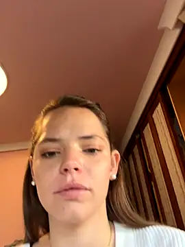 Snapshot of Wildmaca chatting on October 15, 2025, 7:27 am Wildmaca online show from October 15, 2025, 7:27 am