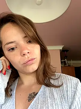 Snapshot of Wildmaca chatting on October 9, 2025, 7:42 am Wildmaca online show from October 9, 2025, 7:42 am