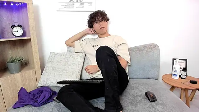 Snapshot of Honeymoon_sariel chatting on September 28, 2025, 7:10 pm Honeymoon sariel online show from September 28, 2025, 7:10 pm