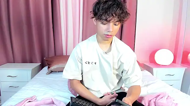 Honeymoon sariel online show from March 29, 2026, 2:08 pm