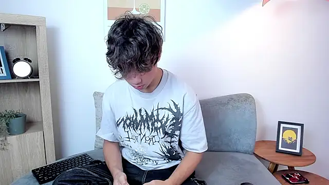 Snapshot of Honeymoon_sariel chatting on February 9, 2026, 1:31 pm Honeymoon sariel online show from February 9, 2026, 1:31 pm