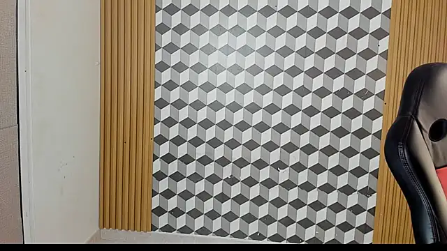 alice  brow online show from October 7, 2025, 3:35 pm