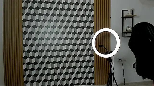 alice  brow online show from September 21, 2025, 1:33 am