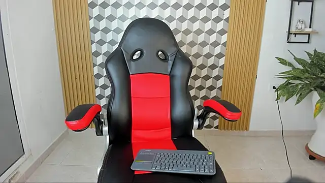 alice  brow online show from October 11, 2025, 4:24 am