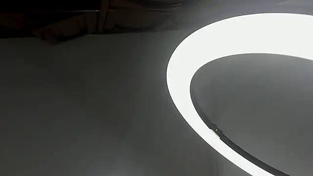 alice  brow online show from September 29, 2025, 1:50 pm