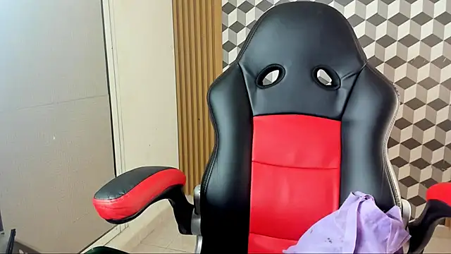 alice  brow online show from September 22, 2025, 1:17 pm