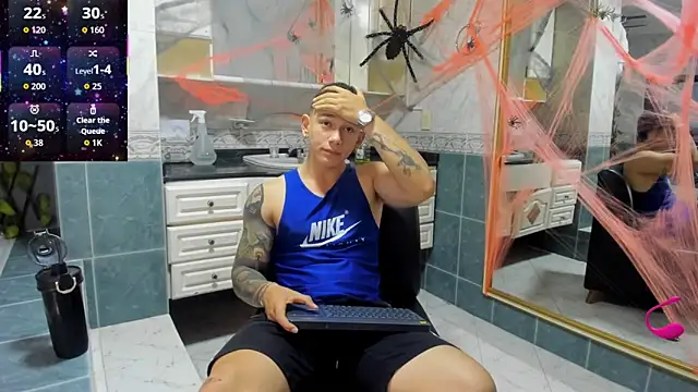 Thomas moon online show from October 9, 2025, 12:06 pm