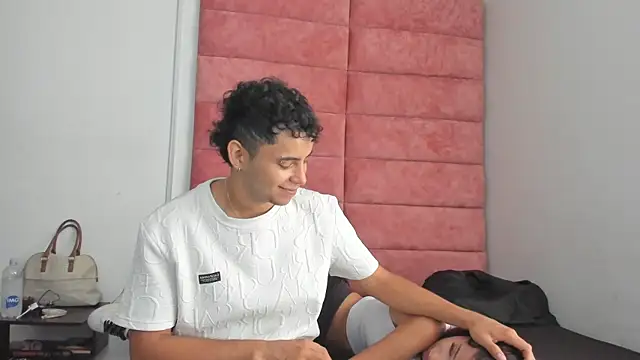 Snapshot of HellAndDante_ chatting on September 18, 2025, 9:07 pm HellAndDante  online show from September 18, 2025, 9:07 pm