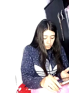 Madow Lu online show from October 13, 2025, 12:29 pm