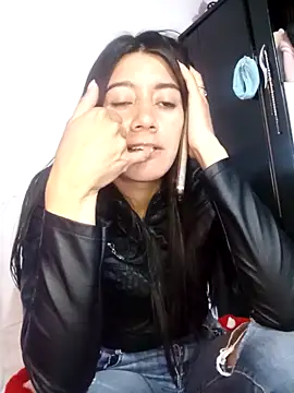 Madow Lu online show from October 5, 2025, 10:33 pm