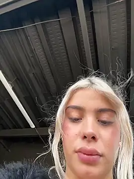 YouCandiSumisa online show from February 12, 2026, 5:23 pm