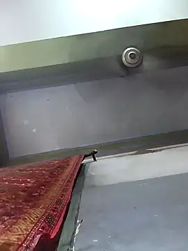 Snapshot of sanu_07 chatting on September 30, 2025, 5:02 am sanu 07 online show from September 30, 2025, 5:02 am