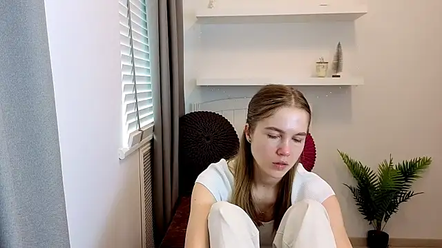 Snapshot of Spicy_Lexi chatting on June 3, 2026, 6:36 am Spicy Lexi online show from June 3, 2026, 6:36 am