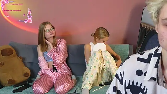  pikachu0 0 online show from December 14, 2025, 12:11 pm