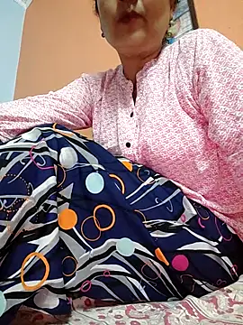 CUTE-PX online show from September 23, 2025, 2:24 pm