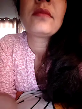 CUTE-PX online show from October 3, 2025, 2:37 am