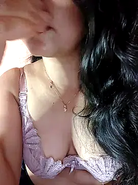 CUTE-PX online show from September 17, 2025, 6:37 am