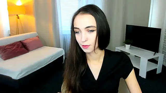 Snapshot of EllaSteele chatting on September 9, 2025, 1:31 pm EllaSteele online show from September 9, 2025, 1:31 pm