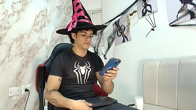 mikey banji online show from October 21, 2025, 12:37 pm