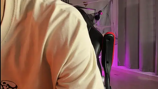 mikey banji online show from October 30, 2025, 12:36 pm