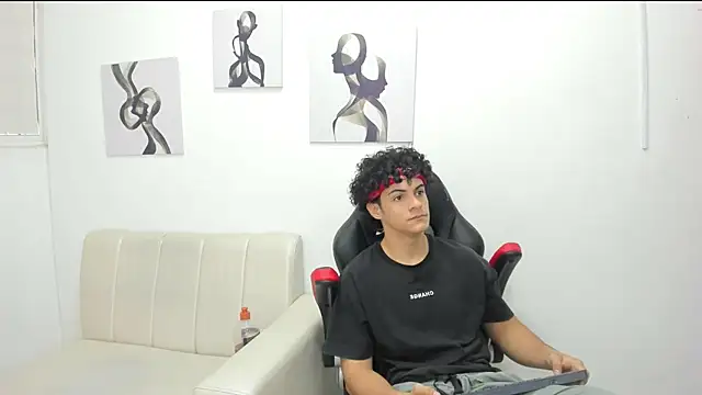 mikey banji online show from September 19, 2025, 12:31 pm