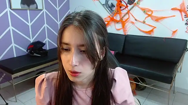 Adhara Kitten online show from November 7, 2025, 1:15 pm