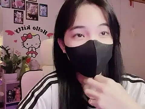 Snapshot of keelinnn19 chatting on October 15, 2025, 5:54 pm keelinnn19 online show from October 15, 2025, 5:54 pm