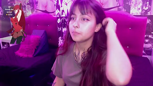 Snapshot of sophiaa_7 chatting on September 21, 2025, 12:32 pm sophiaa 7 online show from September 21, 2025, 12:32 pm