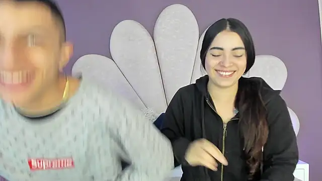 Snapshot of NickandAbby_ chatting on September 25, 2025, 12:00 pm NickandAbby  online show from September 25, 2025, 12:00 pm