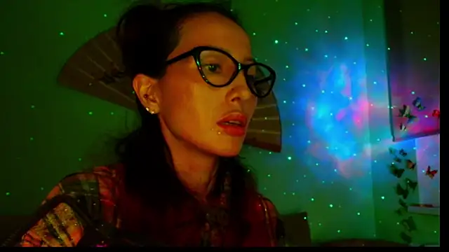 Snapshot of KiotoShine chatting on September 27, 2025, 10:27 pm KiotoShine online show from September 27, 2025, 10:27 pm