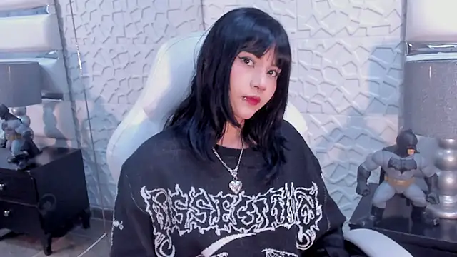 TatiLee online show from March 11, 2026, 3:39 pm