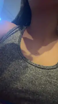 Snapshot of IsabellaaHill_ chatting on September 27, 2025, 2:12 pm IsabellaaHill online show from September 27, 2025, 2:12 pm