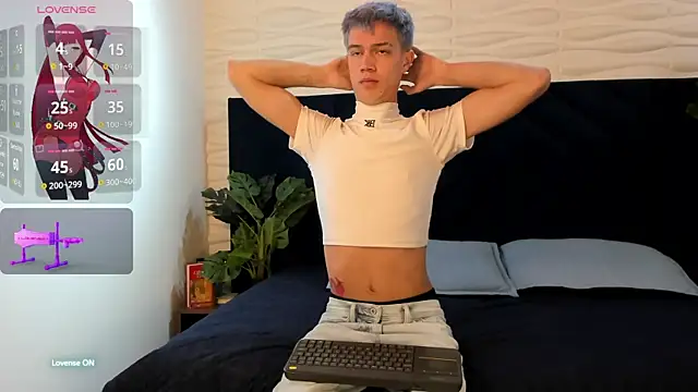 Snapshot of nicktorn chatting on October 9, 2025, 11:55 am nicktorn online show from October 9, 2025, 11:55 am