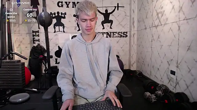 nicktorn online show from November 16, 2025, 12:32 pm