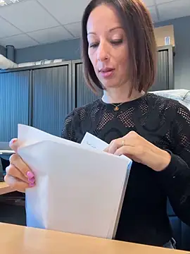 Snapshot of spycyfanny chatting on October 22, 2025, 6:35 am spycyfanny online show from October 22, 2025, 6:35 am