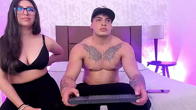 Violetaydantegh online show from September 19, 2025, 3:21 am