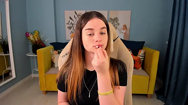 Snapshot of SweetyLicky chatting on September 22, 2025, 4:24 pm SweetyLicky online show from September 22, 2025, 4:24 pm