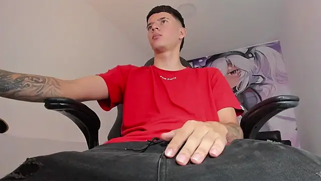 Snapshot of Fran_Boy chatting on September 27, 2025, 3:23 am Fran Boy online show from September 27, 2025, 3:23 am