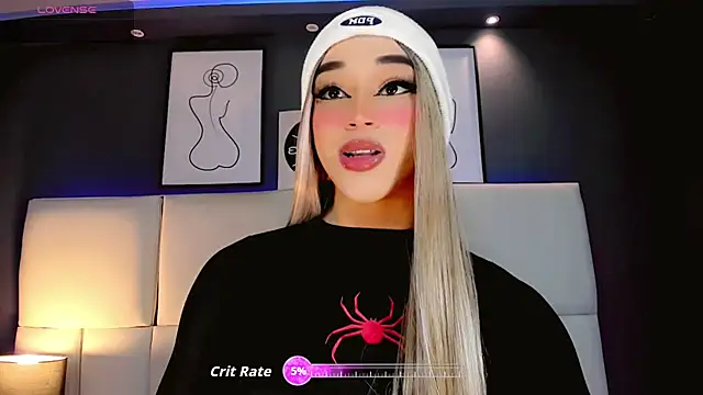 Valeriasmiithh online show from October 21, 2025, 8:41 pm