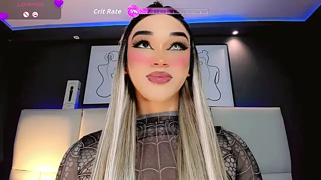 Valeriasmiithh online show from October 17, 2025, 8:32 pm